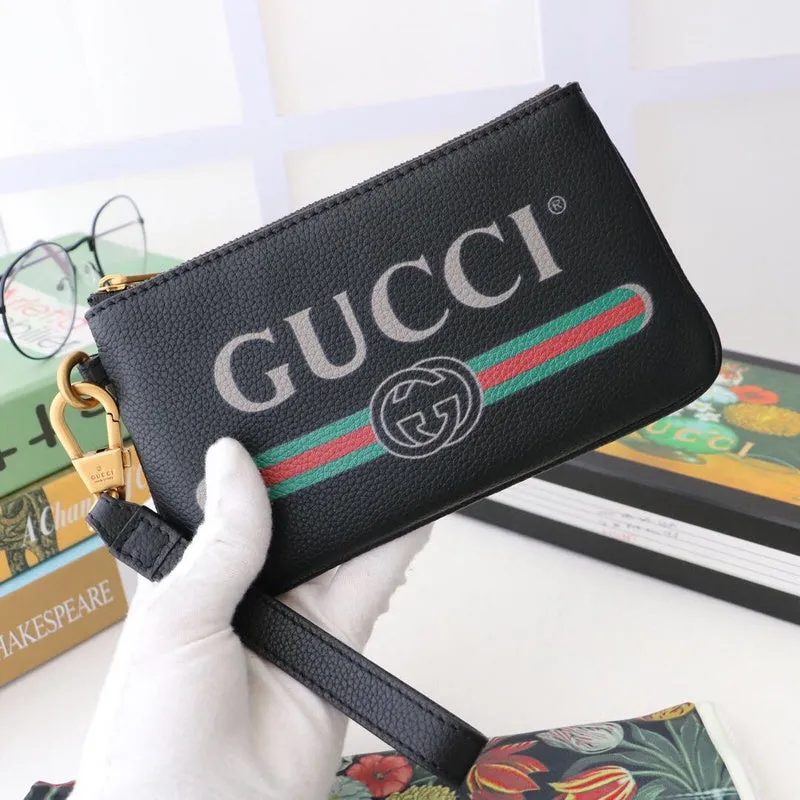 Gucci   Luxury Bags  859