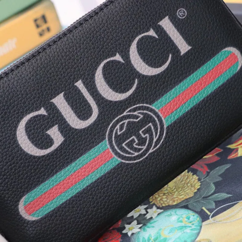 Gucci   Luxury Bags  859