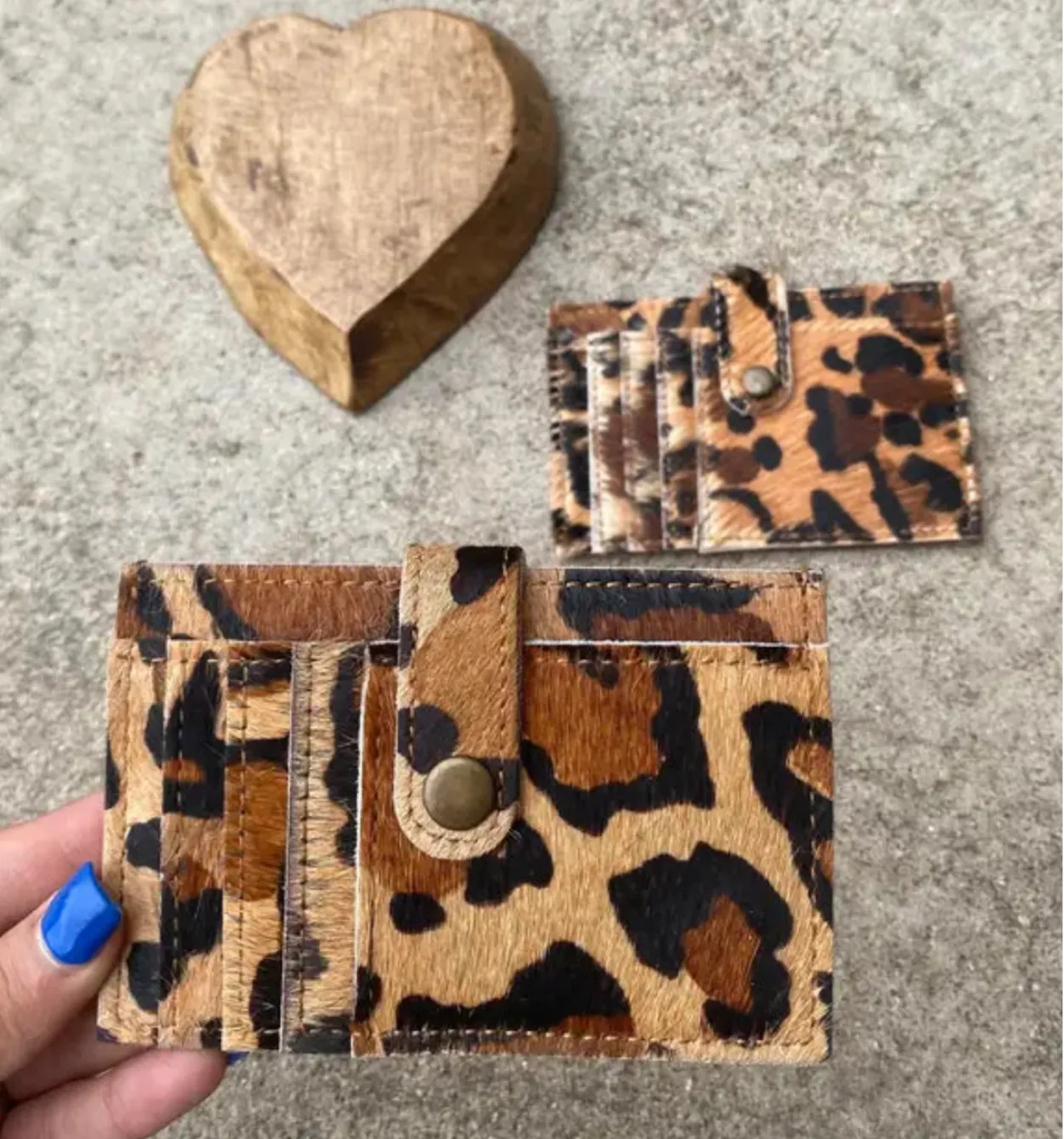 LEOPARD PRINT CREDIT CARD WALLET