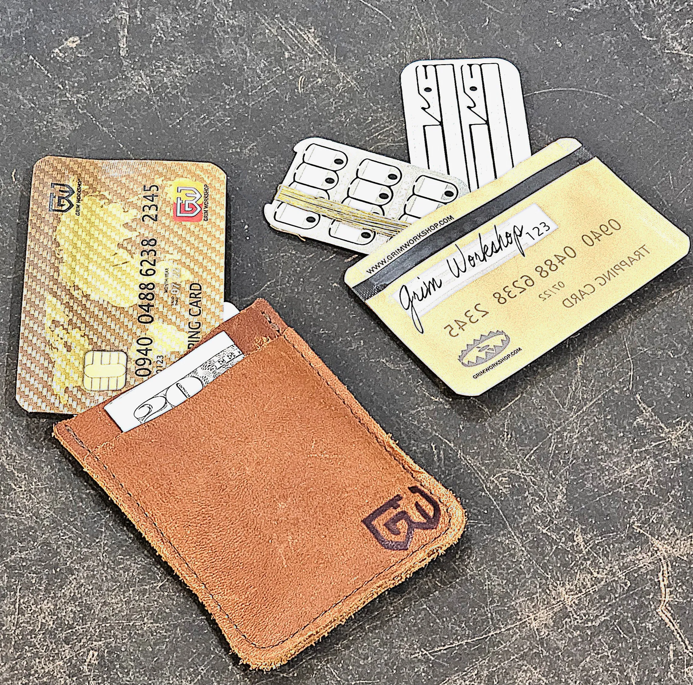 Trapping Stash Card: Credit Card Size Waterproof EDC Wallet Pouch