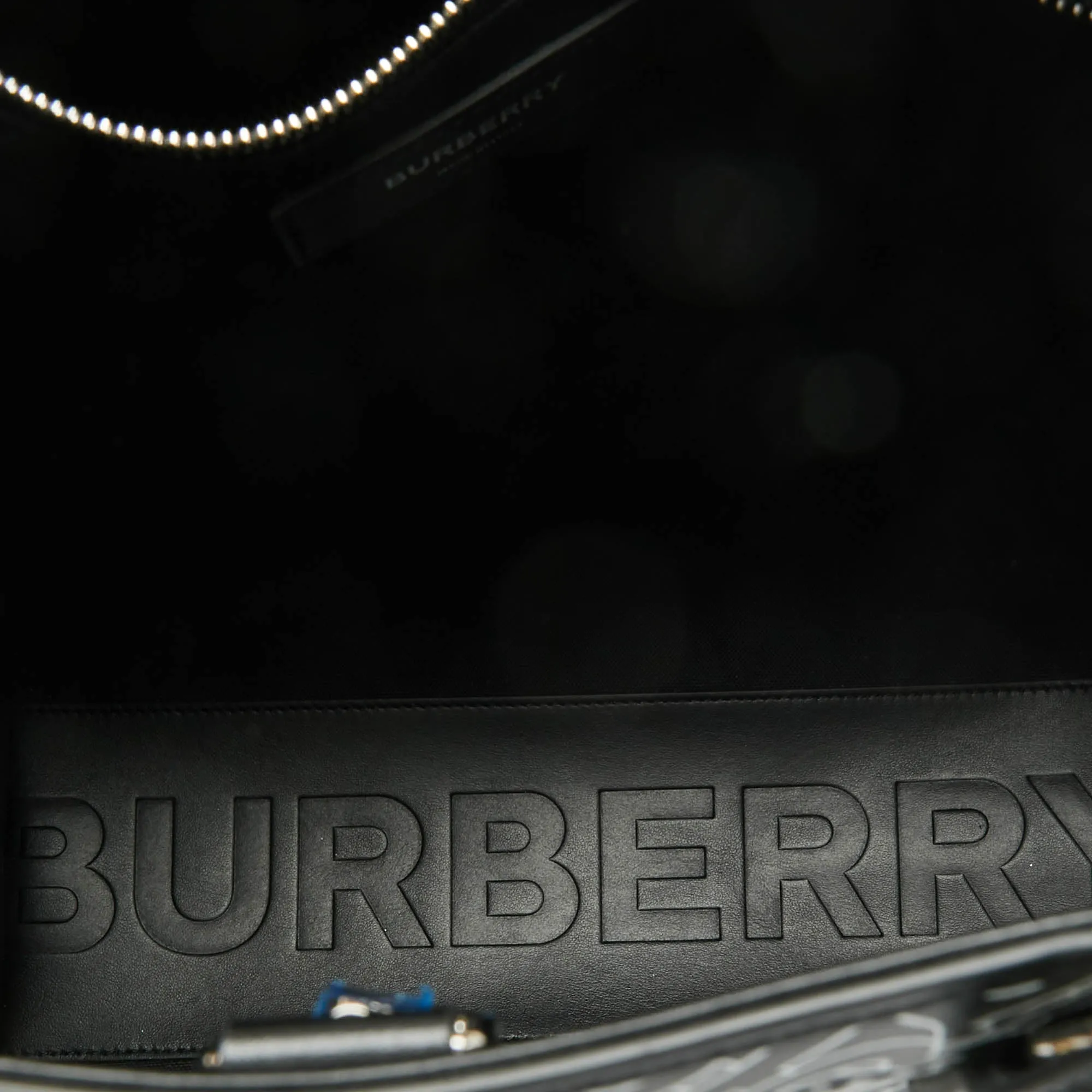 Trendy Inspired Burberry Black/white Tb Logo Leather Vertical Danny Tote