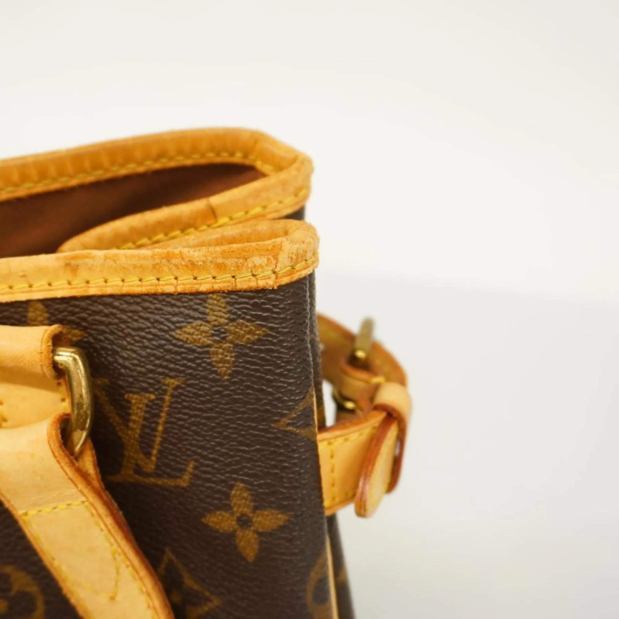 Trendy Inspired Louis Vuitton Batignolles Tote